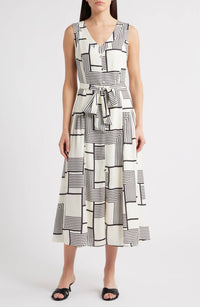 Zoe And Claire - Mixed Geometric Print Midi Dress