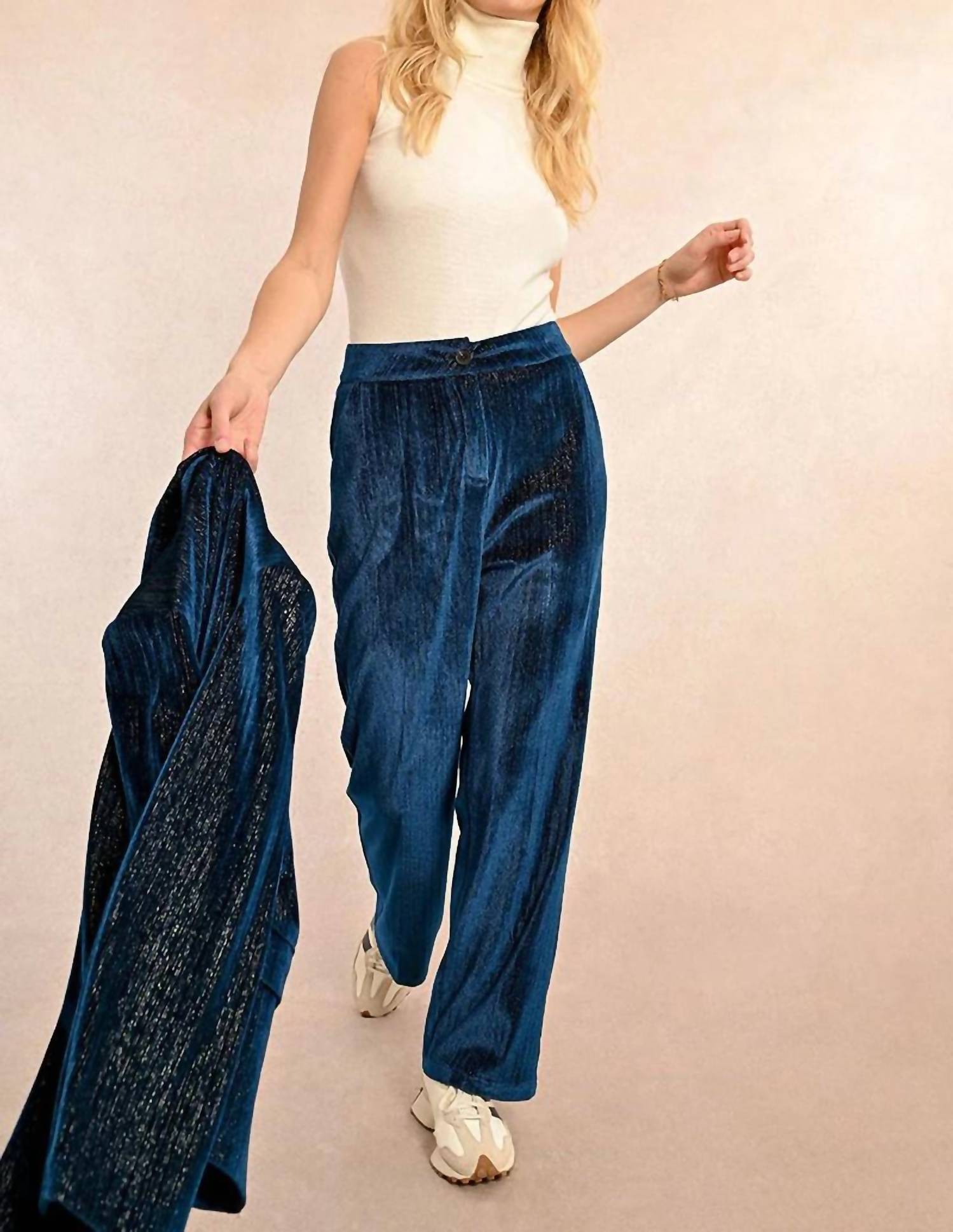 Molly Bracken - Velvet Pants