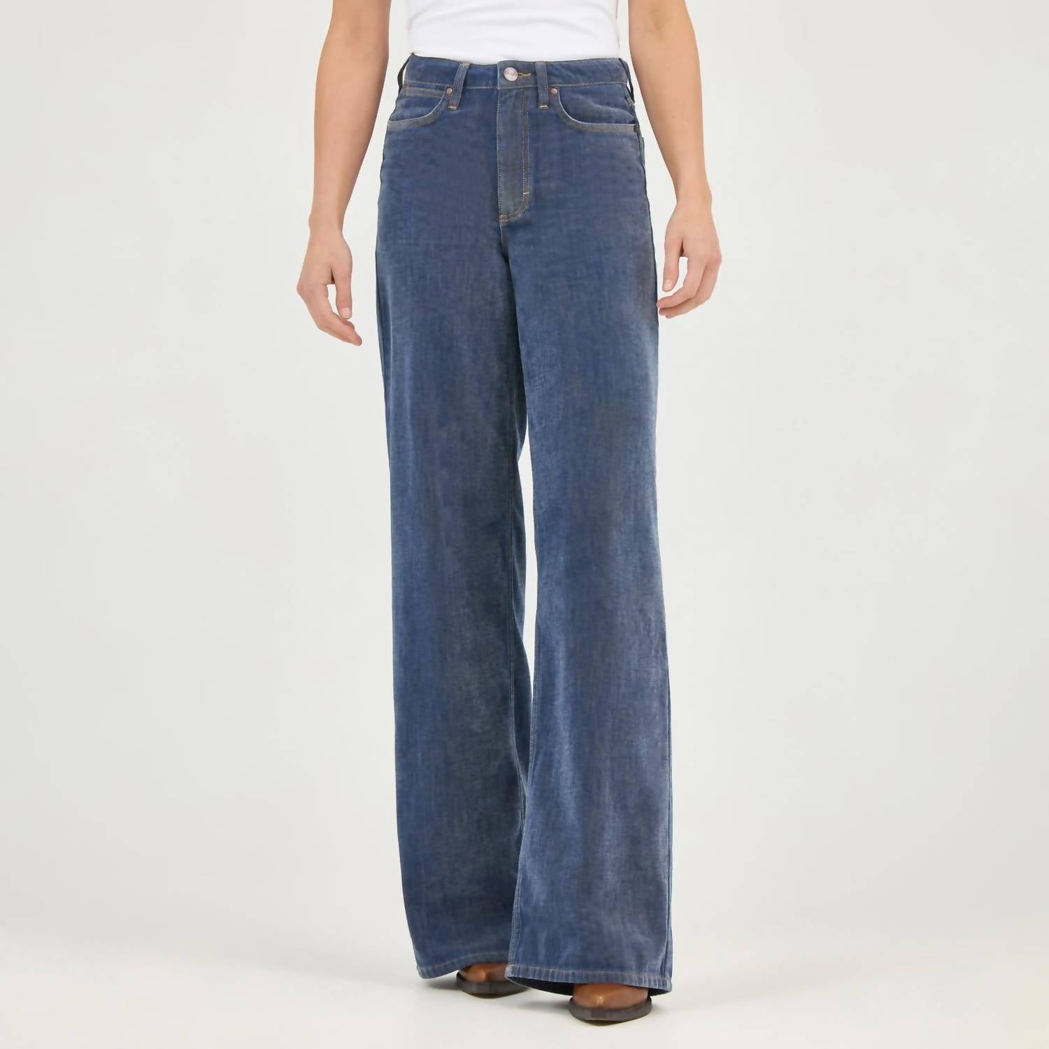 Wrangler - Retro Bailey Wide Leg Jeans
