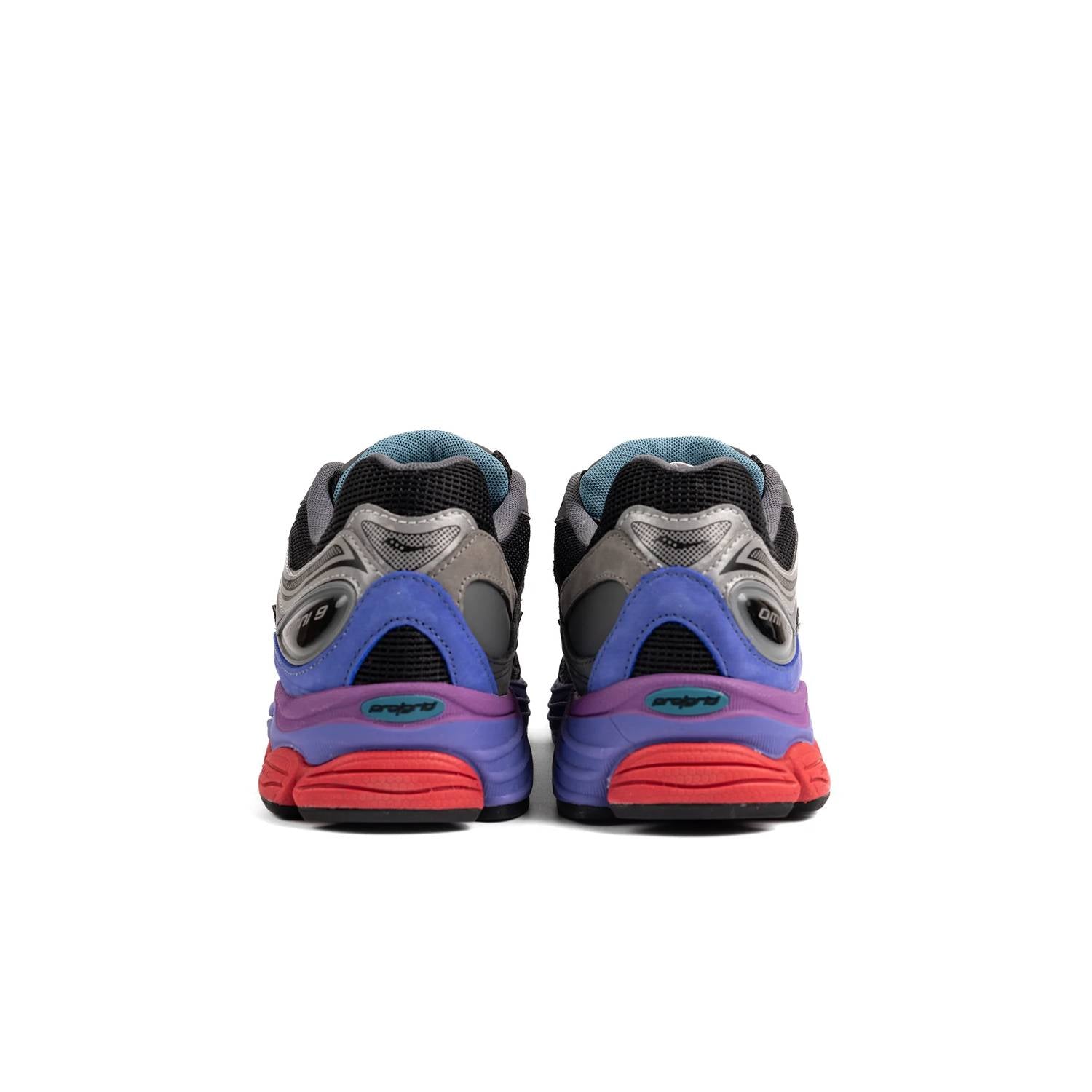 Saucony - Men's Progrid Omni 9 Sneakers