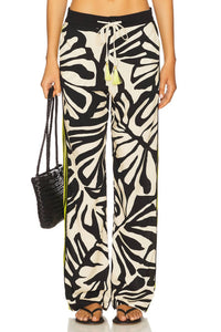 LE SUPERBE BOHEMIAN RHAPSODY BEACH BOXER PANTS in zebra leaf - women's pants - detail view