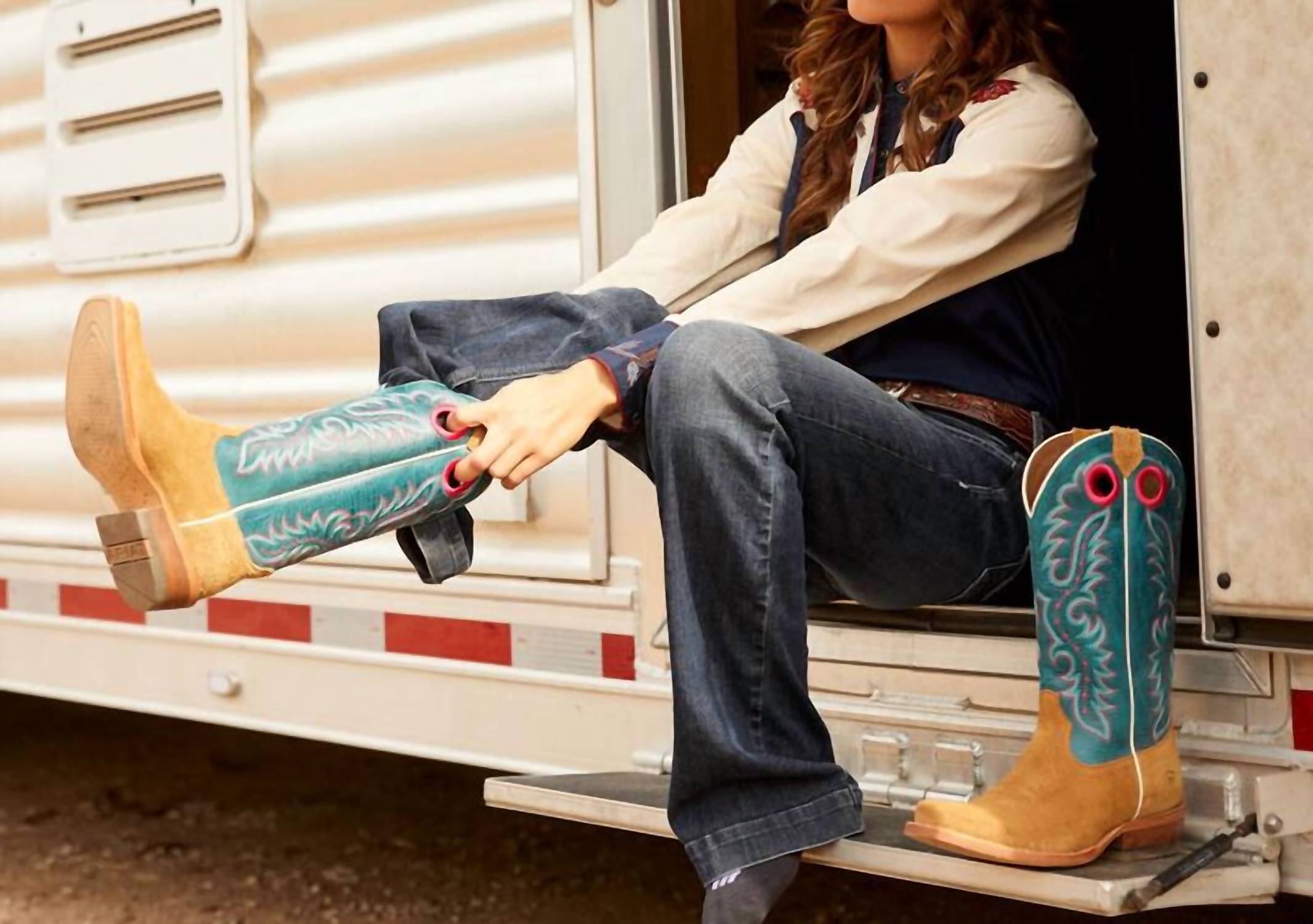 Ariat - Women's Futurity Boon Buckskin Western Boot