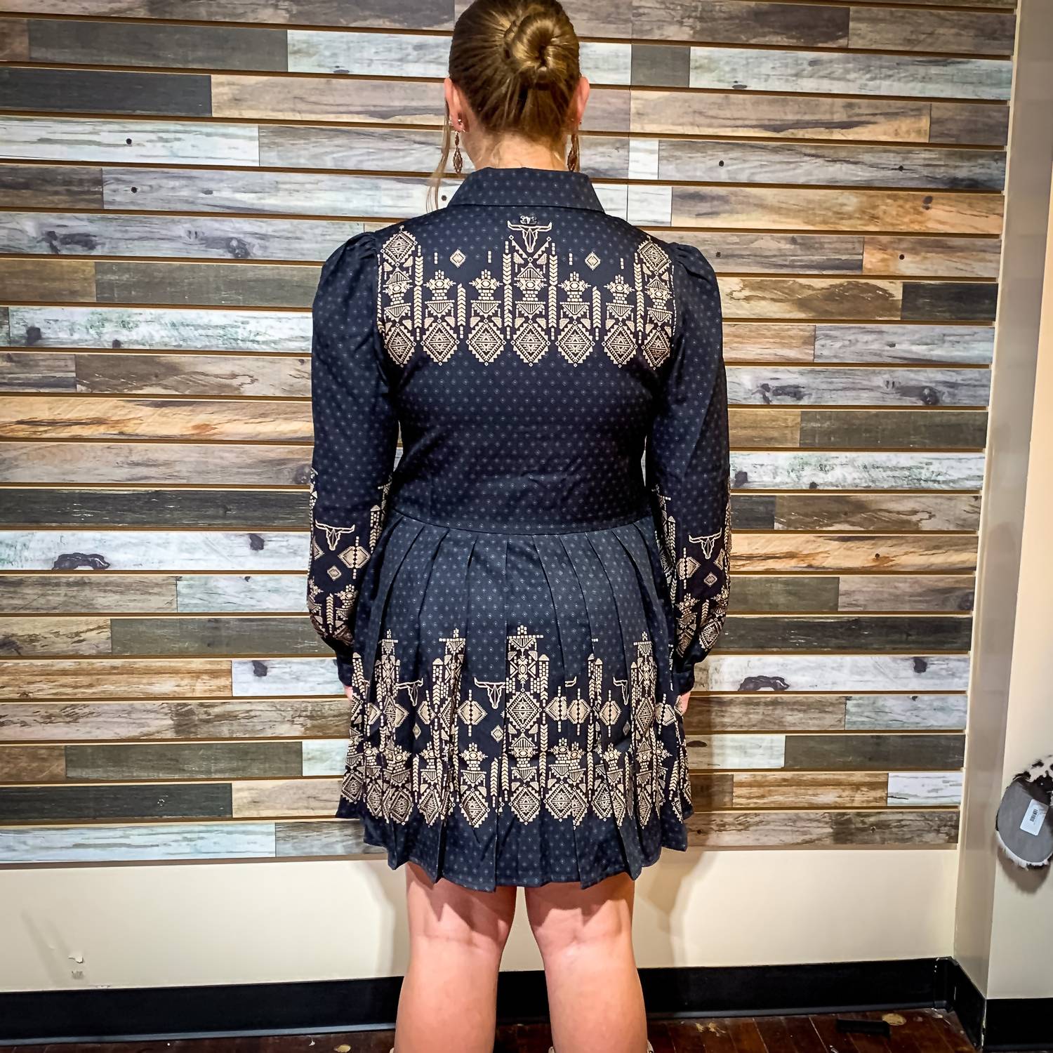 Lucky & Blessed - Women's Pleated Pearl Snap Dress