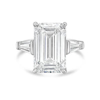 Diana M Jewels - Women's Emerald & Baguette Lab-Grown Diamond Fashion Ring (5.00 Ct) - Statement