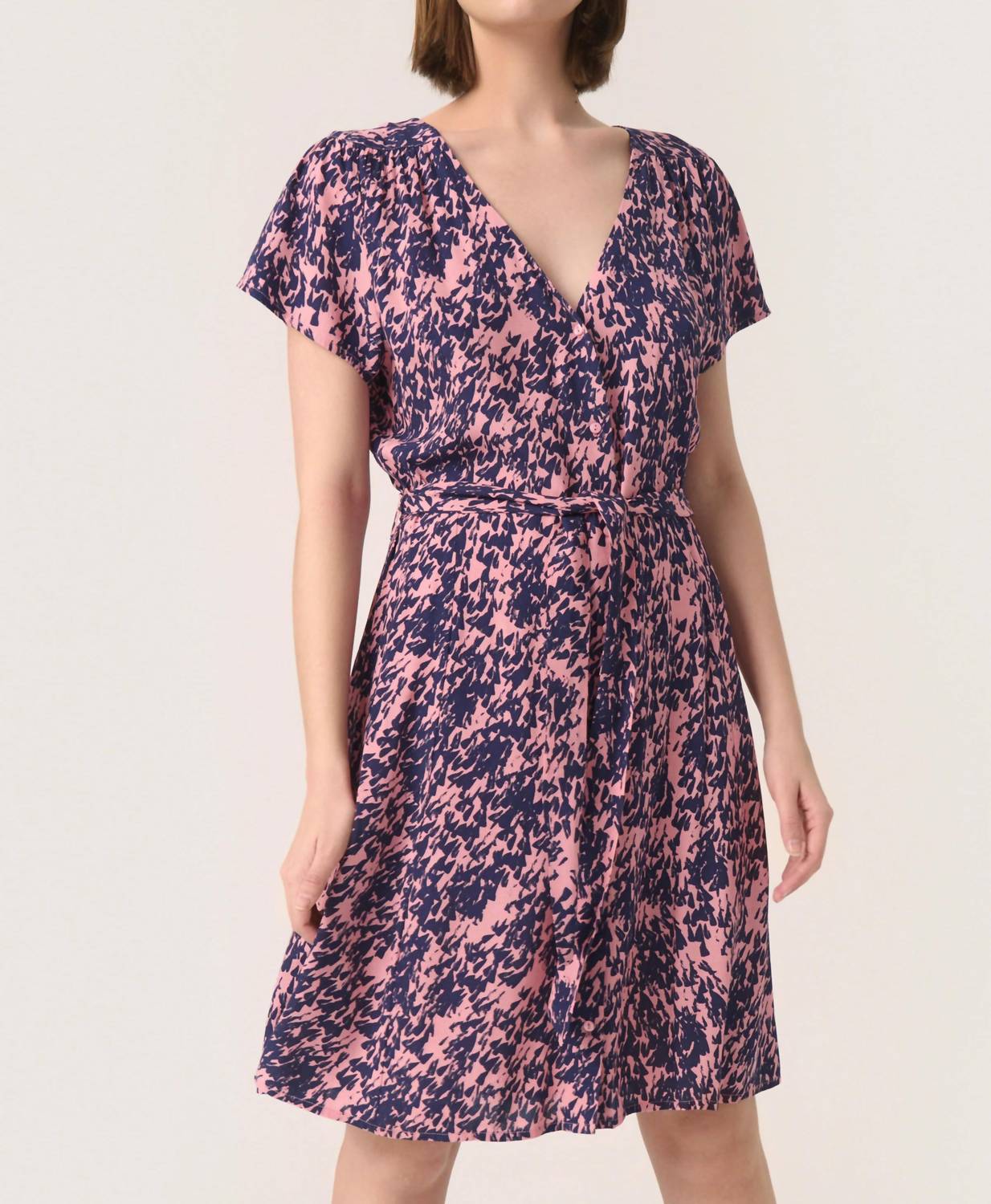Soaked In Luxury - Sylvia V-neck Short Sleeve Belt Mini Dress