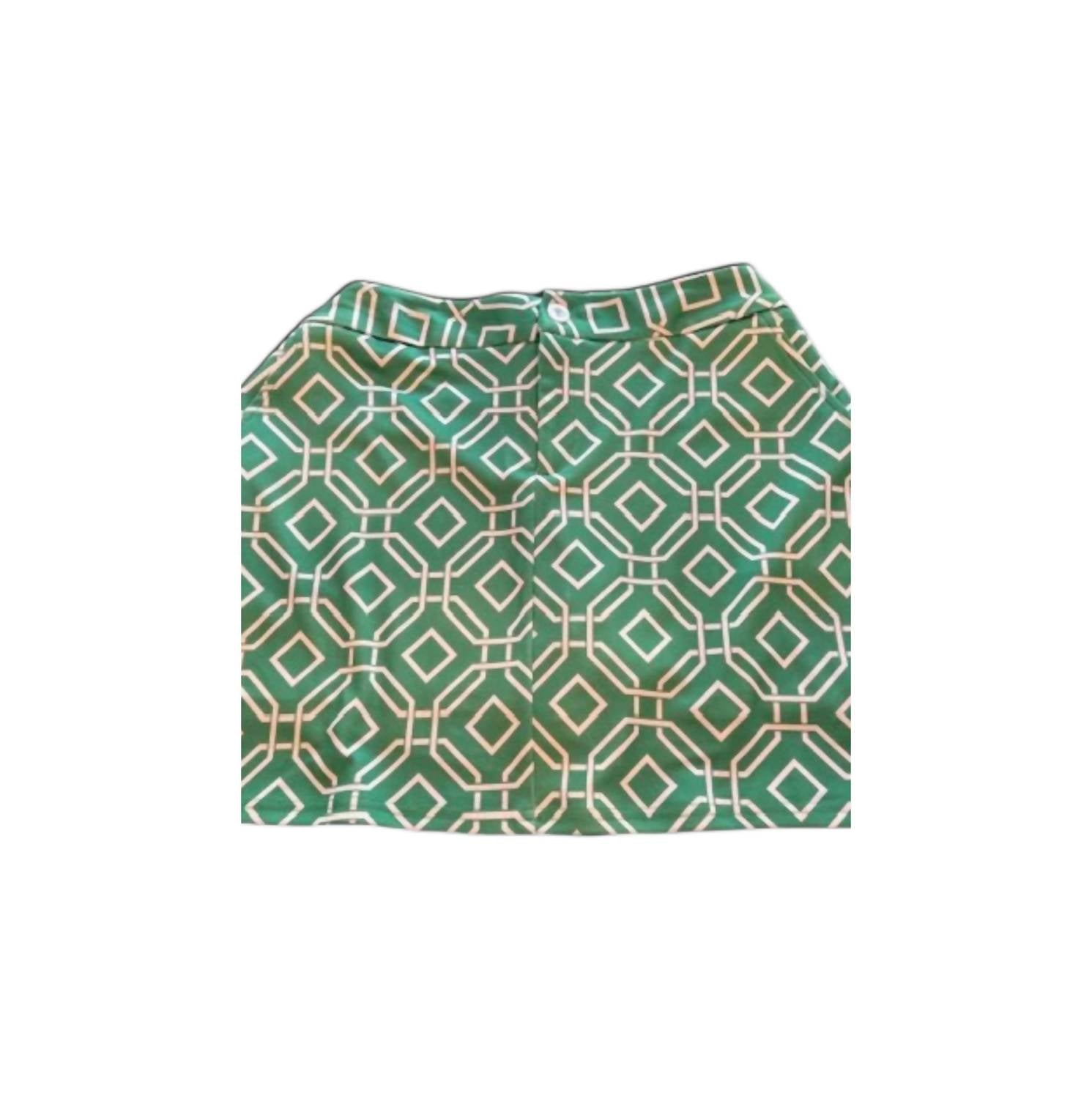 Top It Off Women's Graphic Design Front Zipper Pockets Skort in green white - women's shorts - detail view