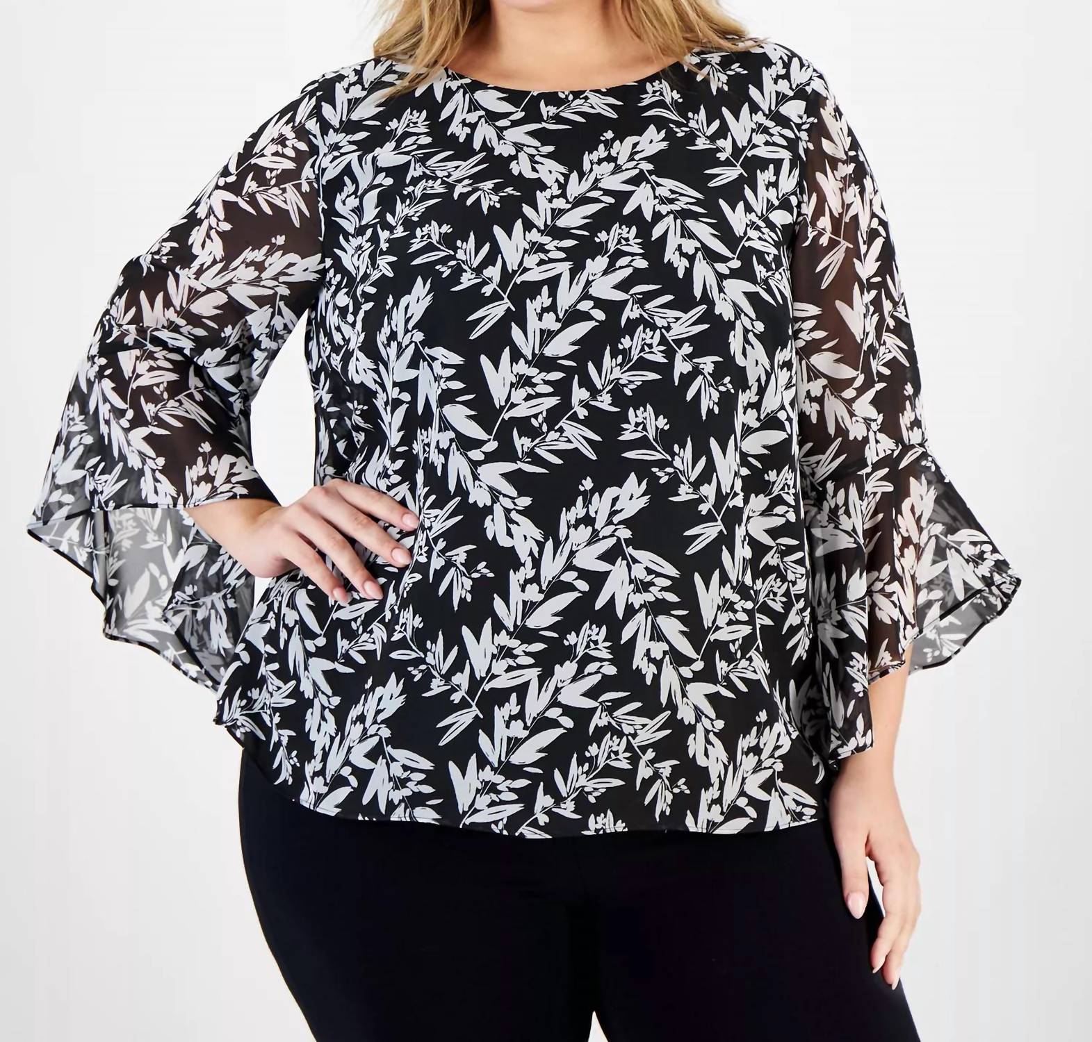 Kasper - Printed Crewneck Ruffle Sleeve Blouse - Plus