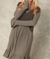 Sugarfox - Two-tone Ruffle Hem Knit Dress