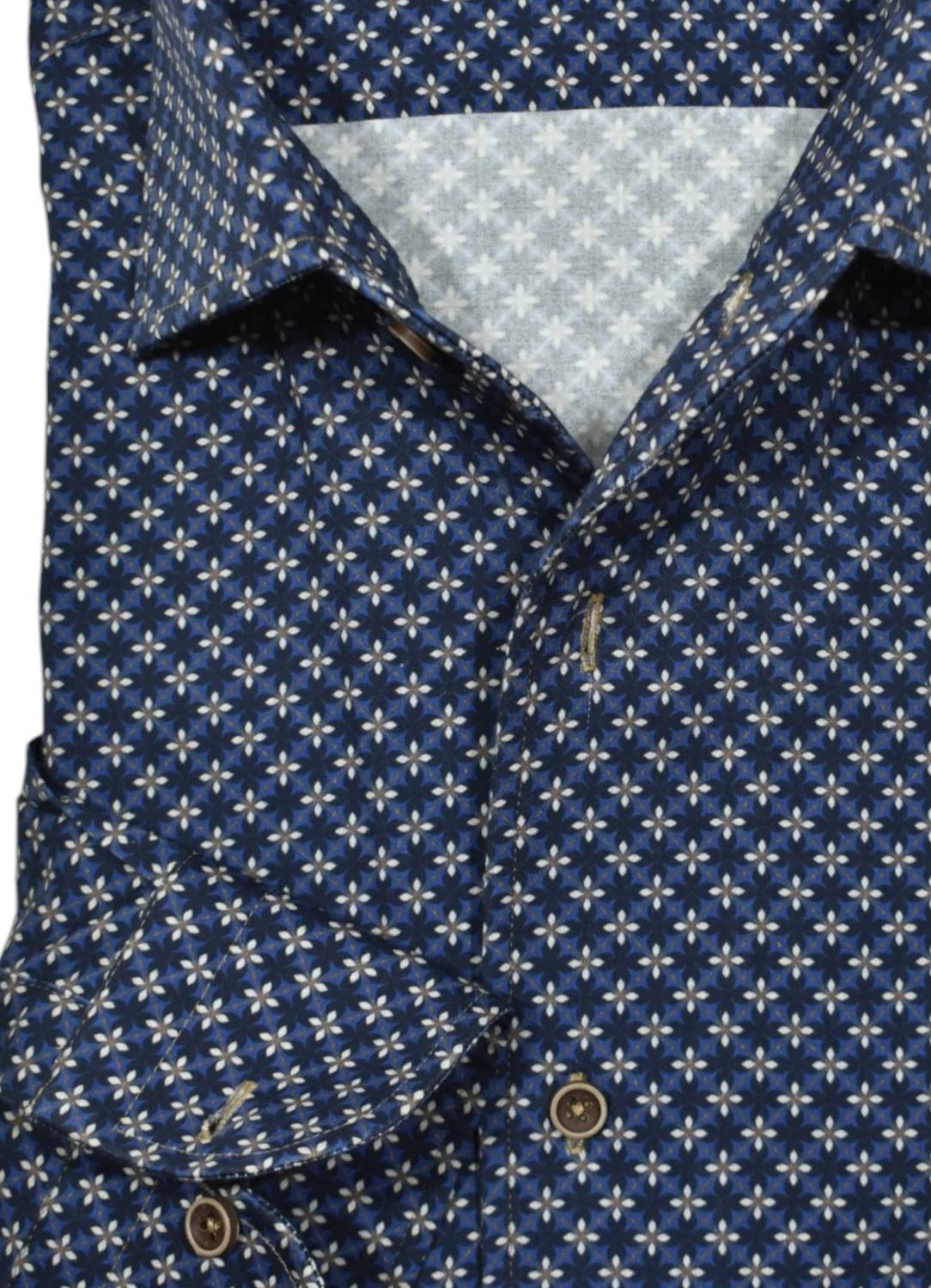 Marcello - Men's Hugo Medallion Long Sleeve Shirt