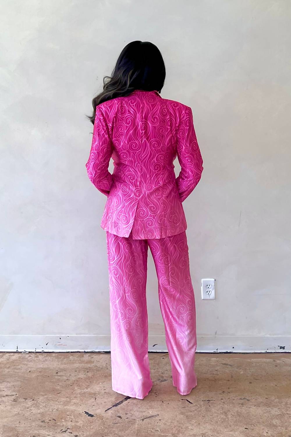 The Sang - She E O Ombre Blazer Pant Suit Set