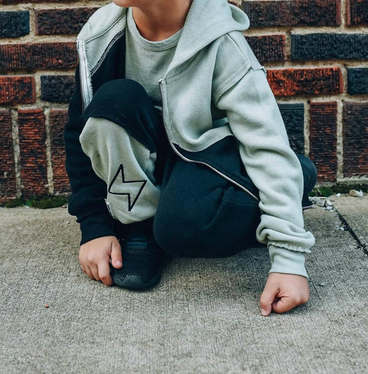 Vintage Havana - Long Sleeve Lightning Bolt Dip Tee