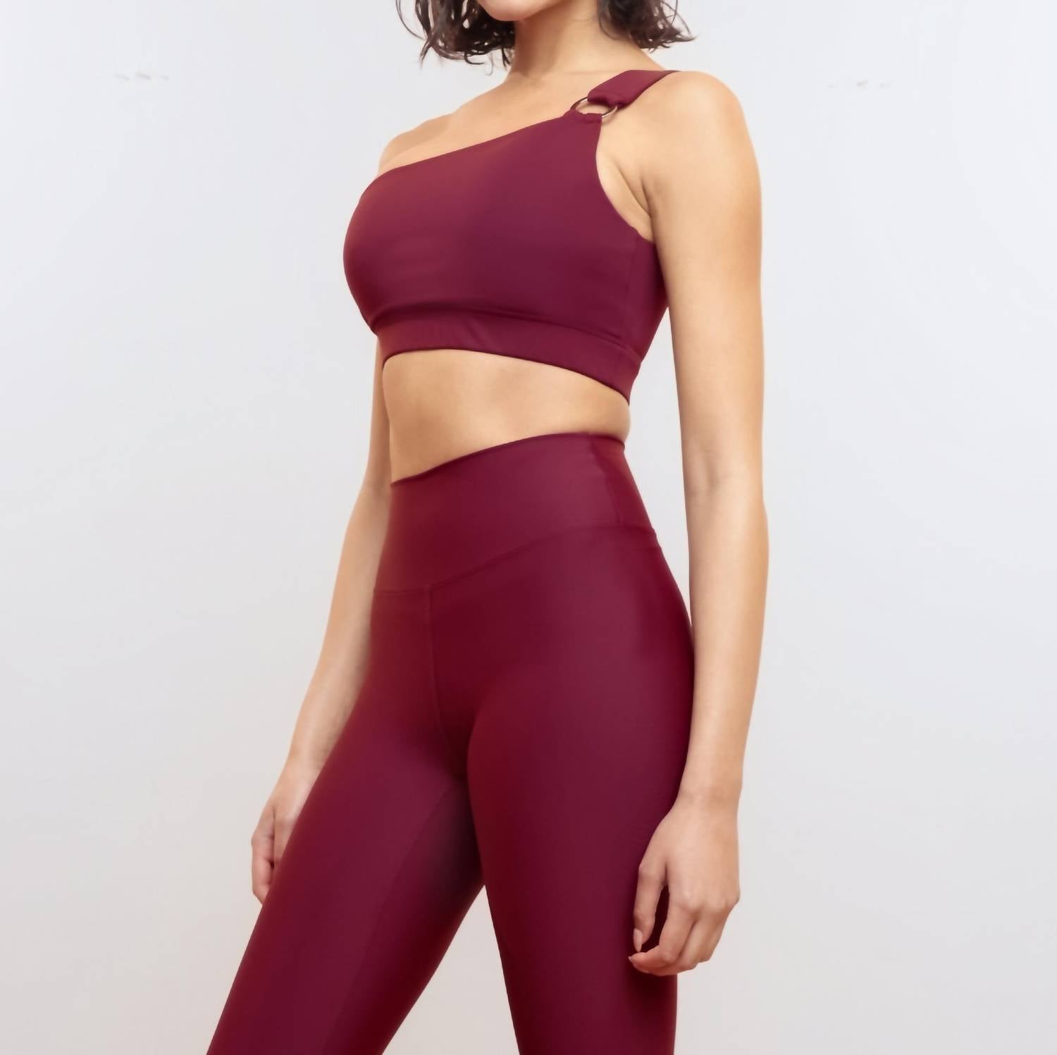 Heroine Sport - O-bra One-shoulder Sports Bra