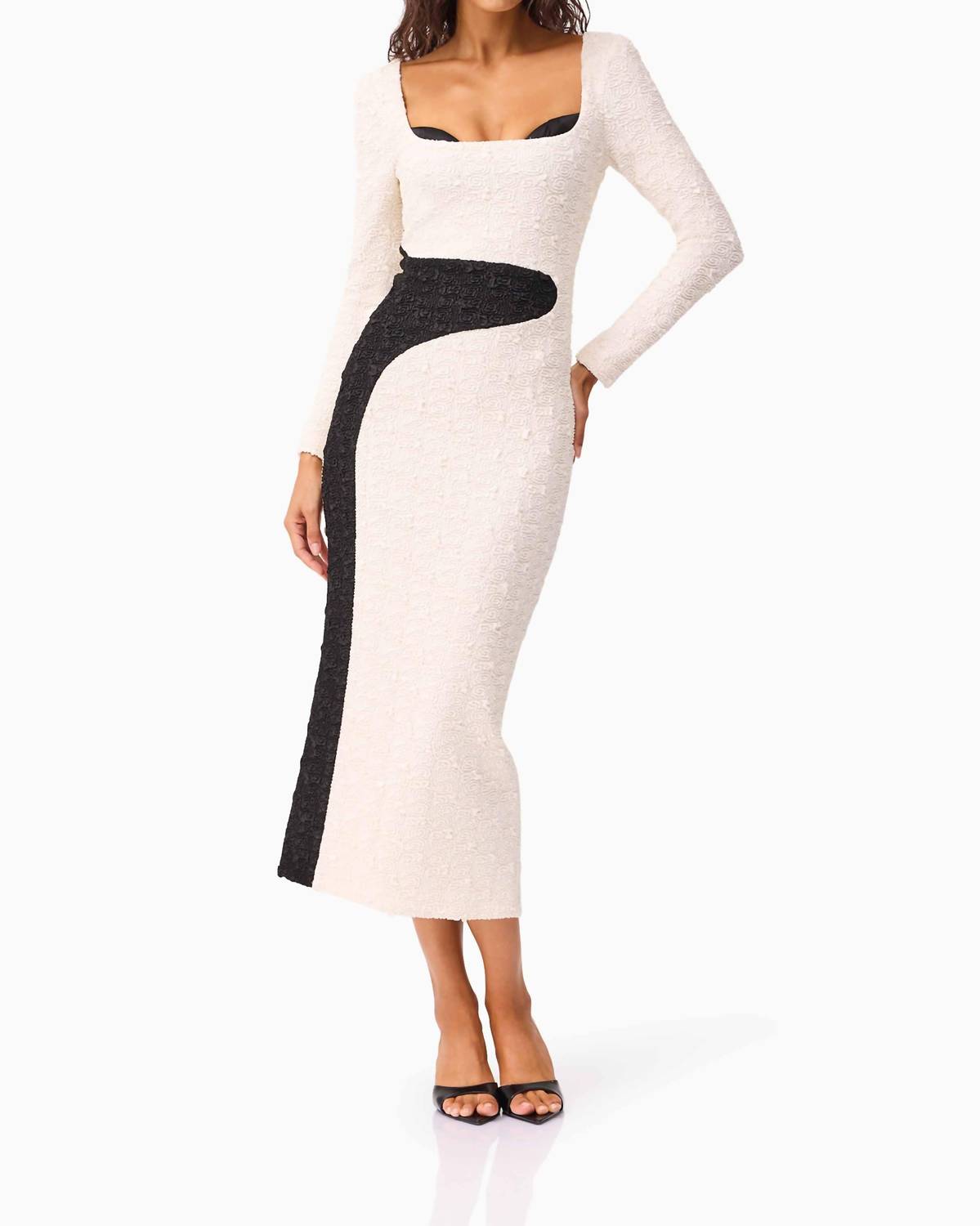 Elliatt - Paloma Long Sleeve Midi Dress