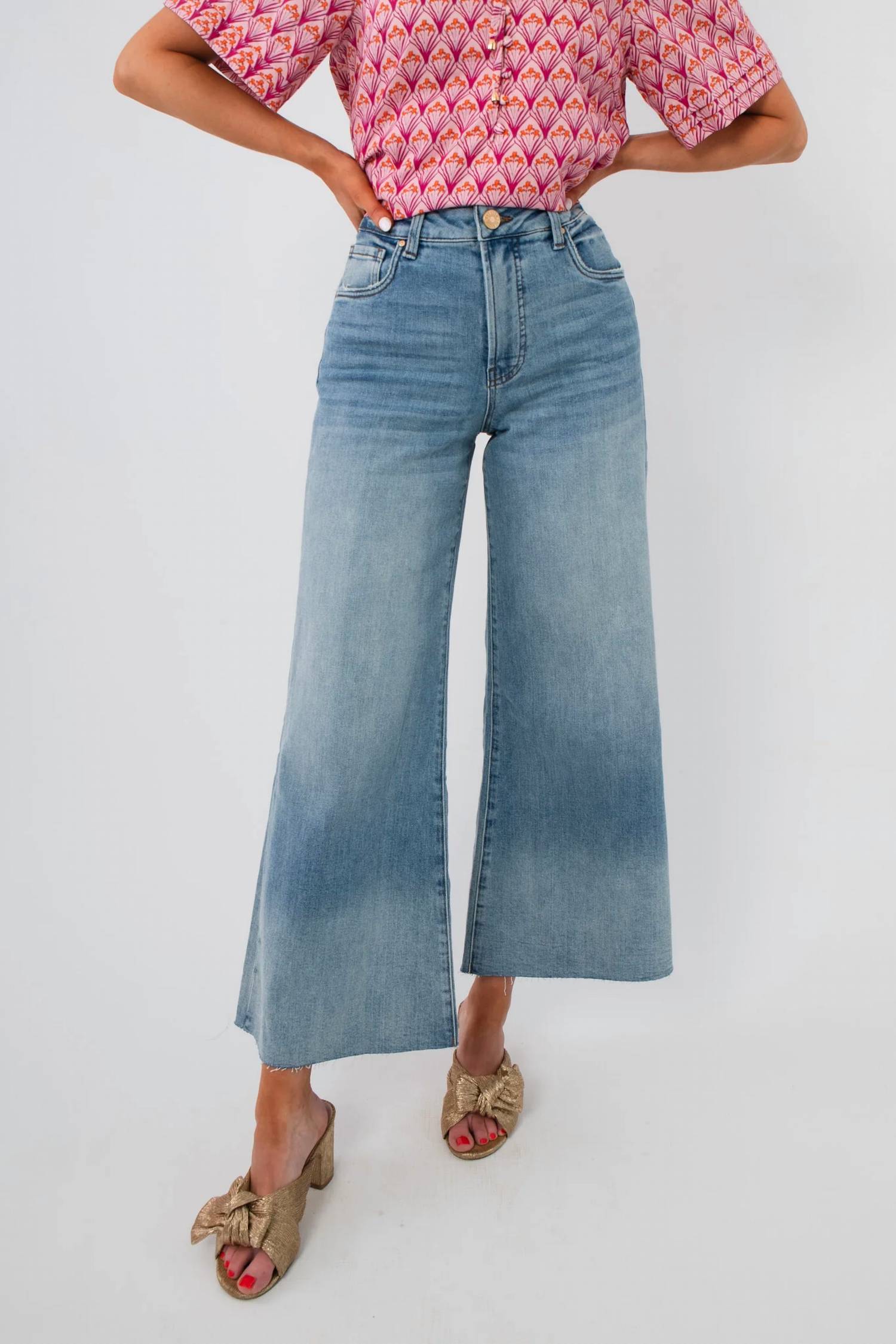 Kut From The Kloth - Ryan High Rise Super Wide Leg Jeans