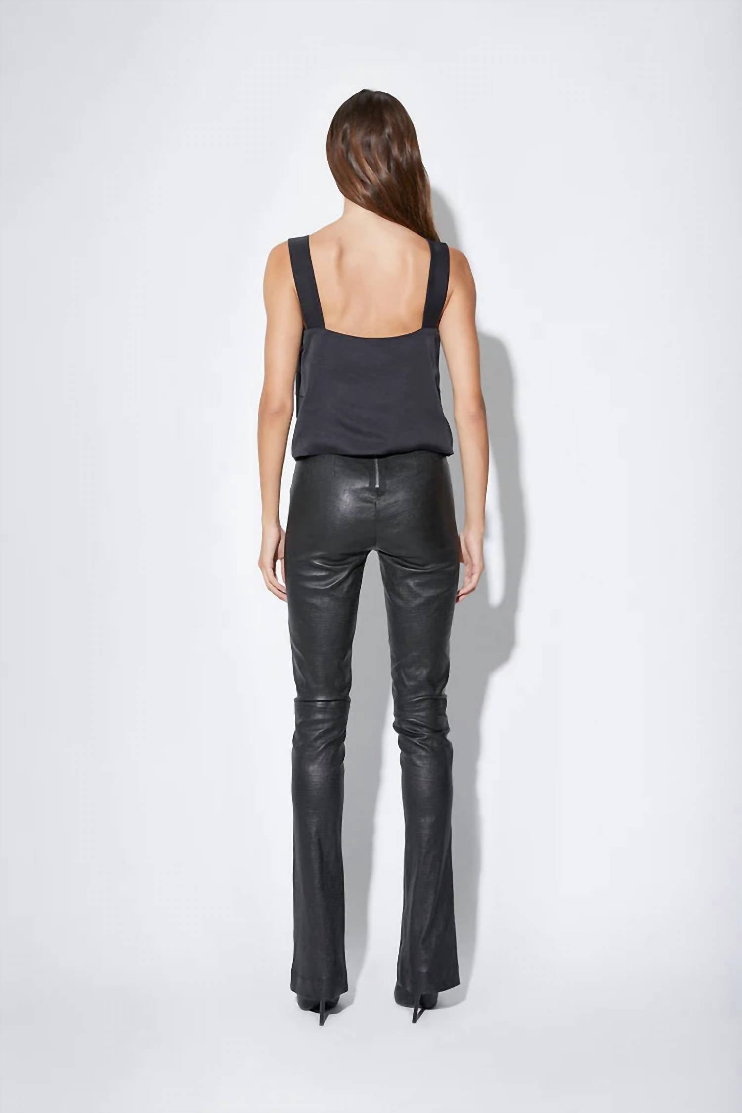 Lais Pant