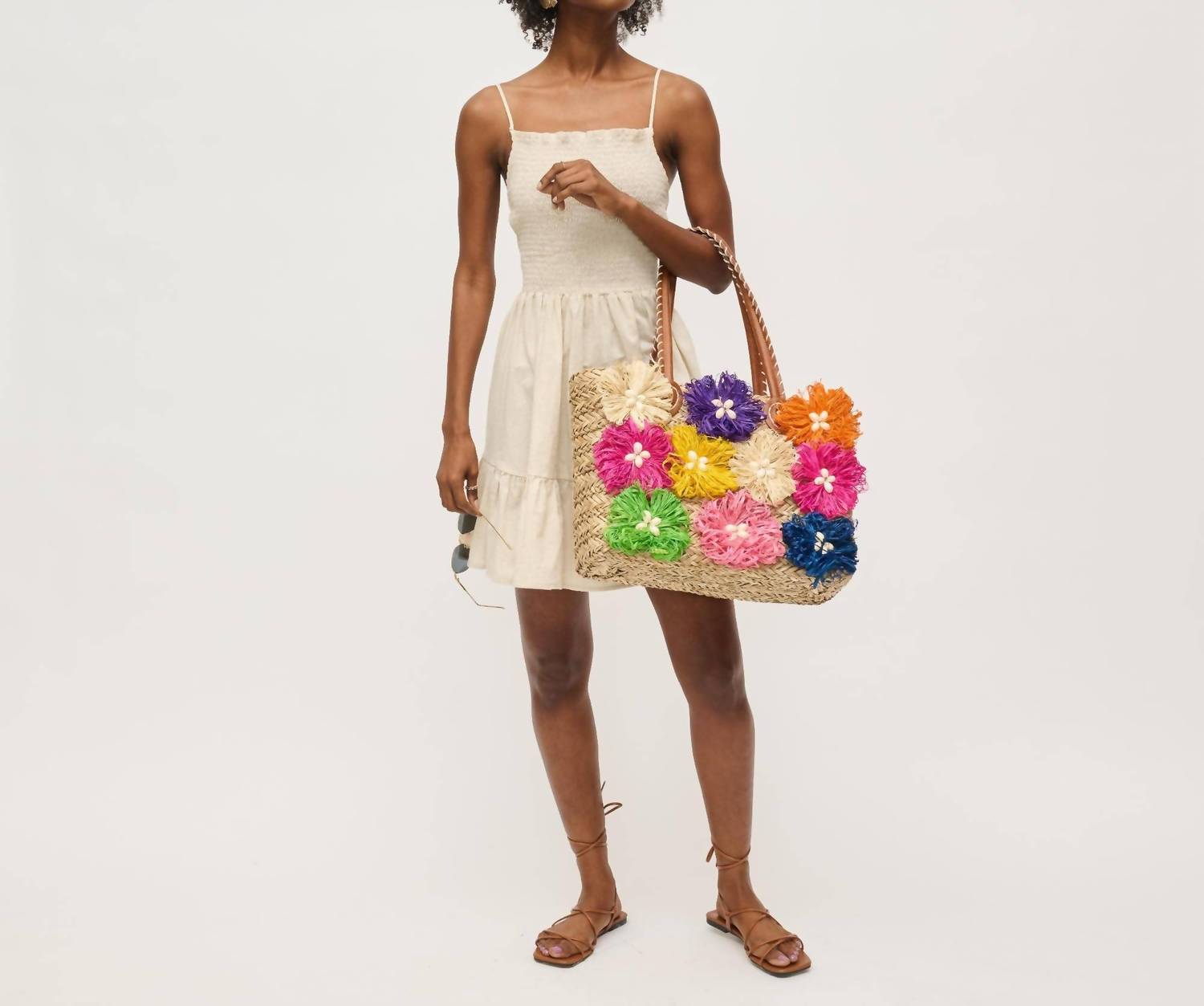 Urban Expressions - Women's Queenie Floral Straw Tote Bag