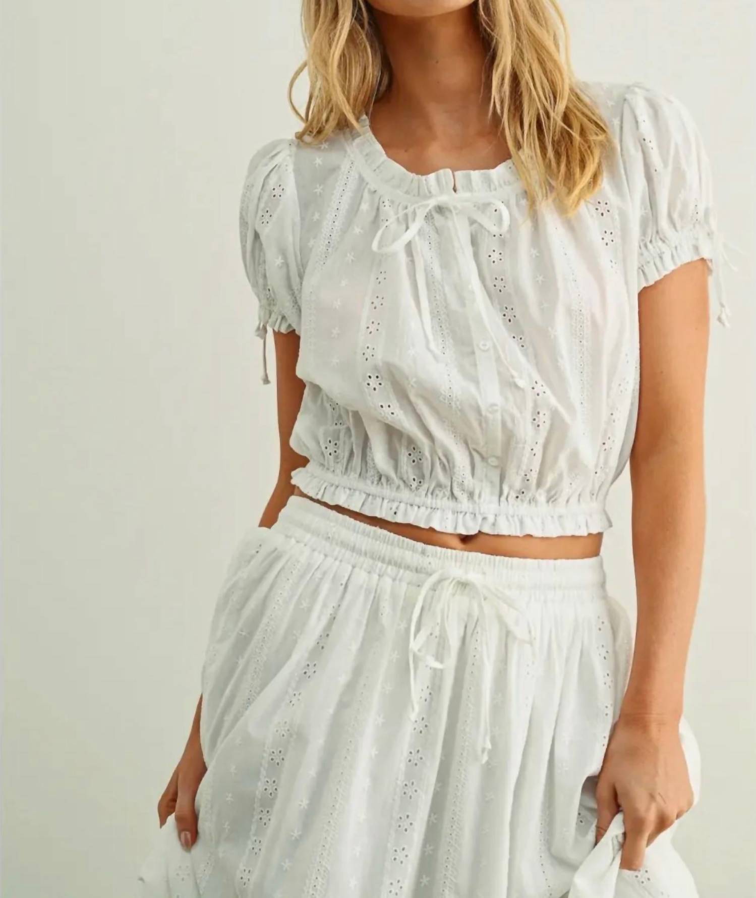 Miou Muse - Embroidered Peasant Top