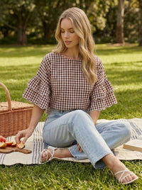 Vine & Love - Rosemary Scallop Edge Top