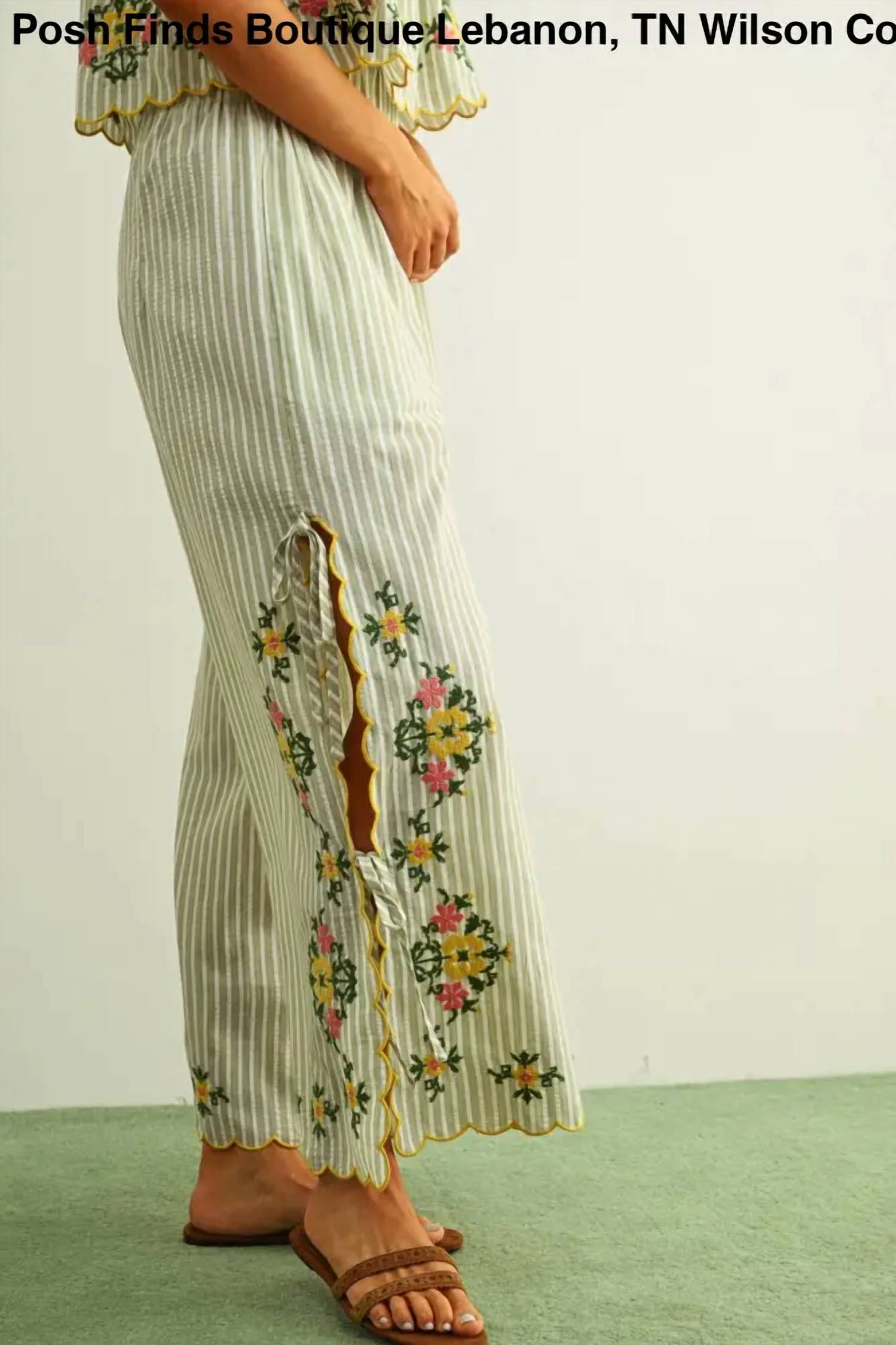 Miou Muse - Women's Floral Embroidery With Striped Pants