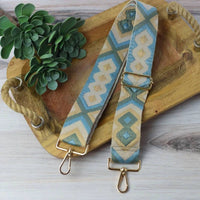 Lauren Lane - Women's Geometric Woven Adjustable Crossbody Strap