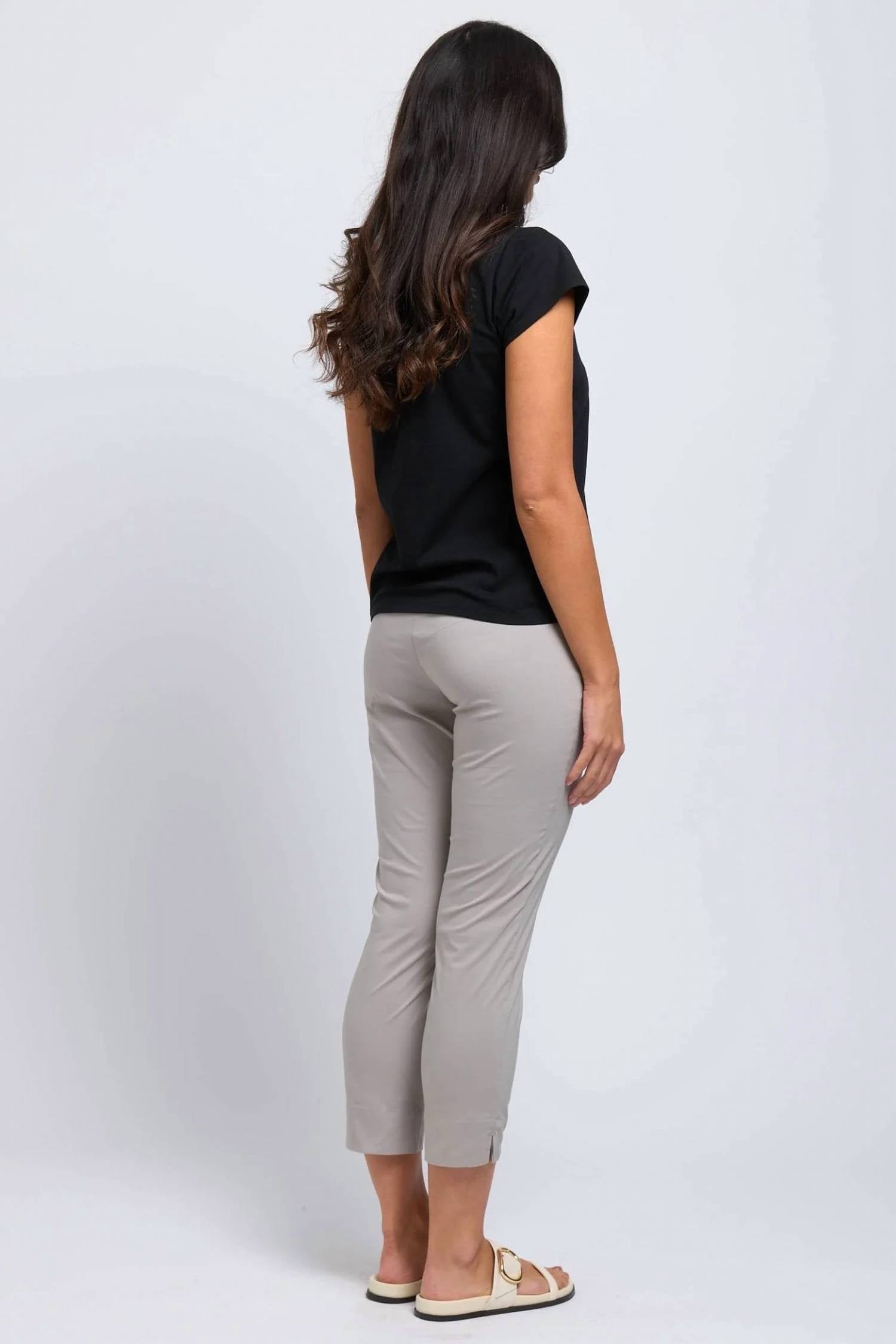 Foil - Fuss Free Capri Pant