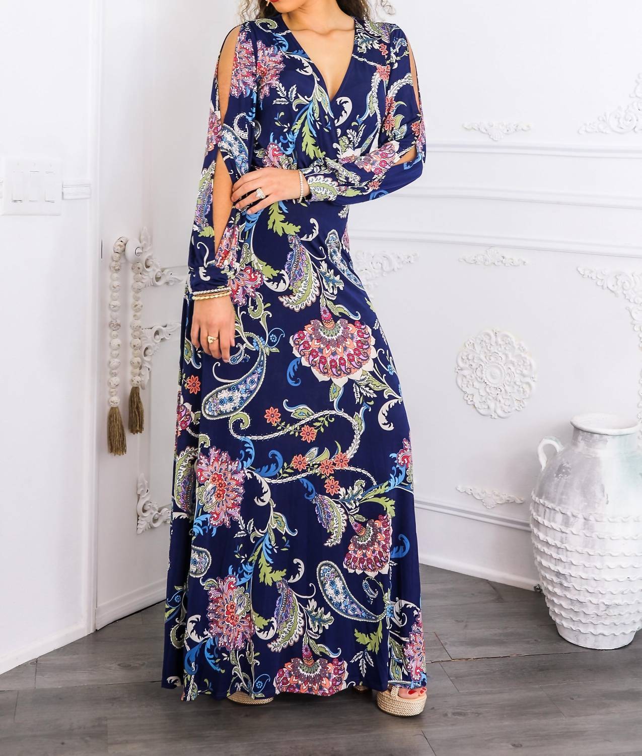 Surelymine - Paisley Cutout Maxi Dress With Long Sleeves