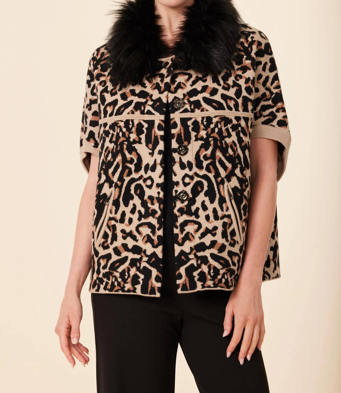 Dolce Cabo - Faux Fur Collar Short Sleeve Cardigan