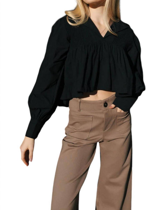 Mable - Oversized Collar Top