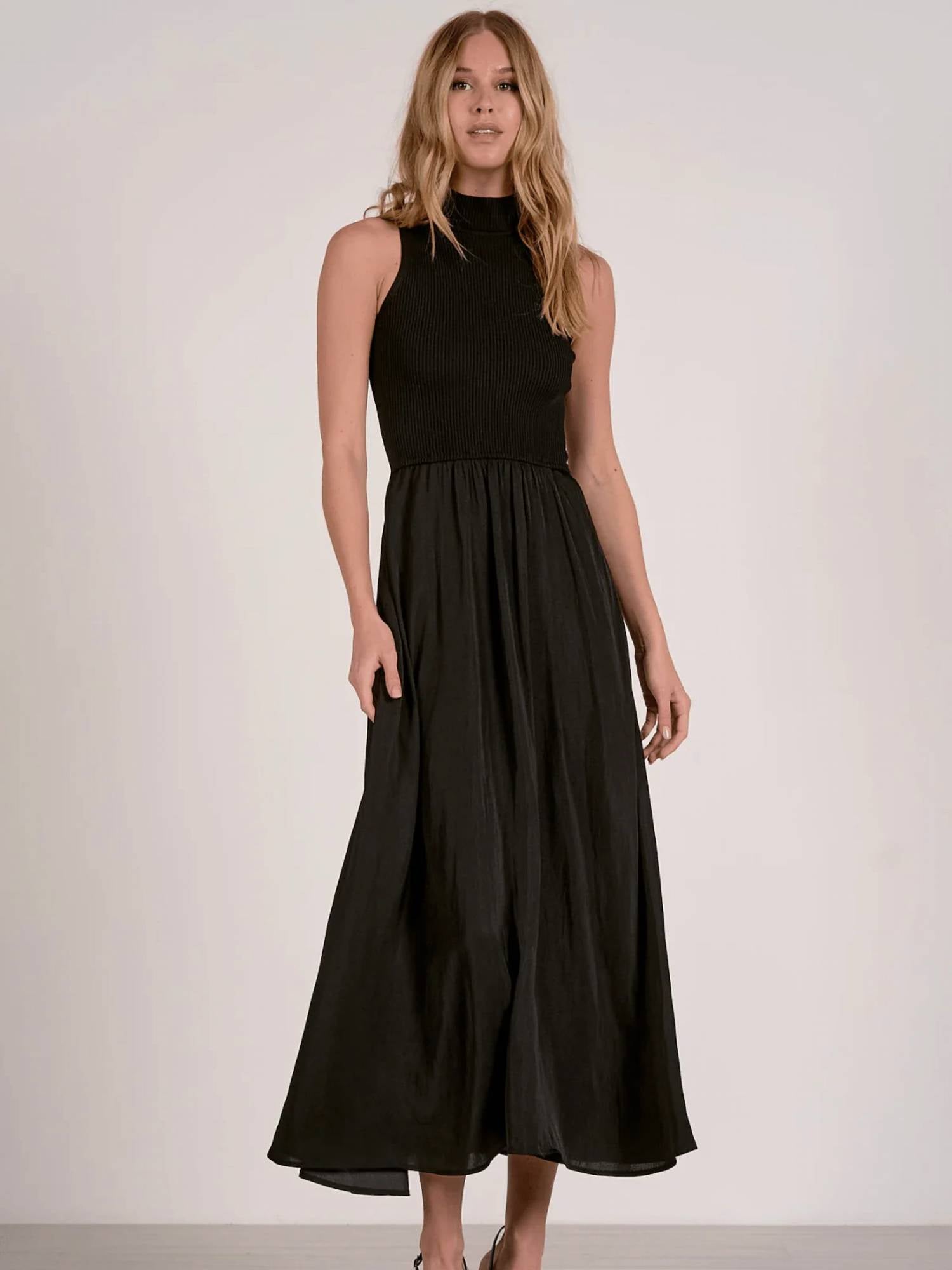 Elan - Maci Mock Neck Maxi Dress