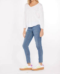 Mododoc - Lightweight V-neck Sweater