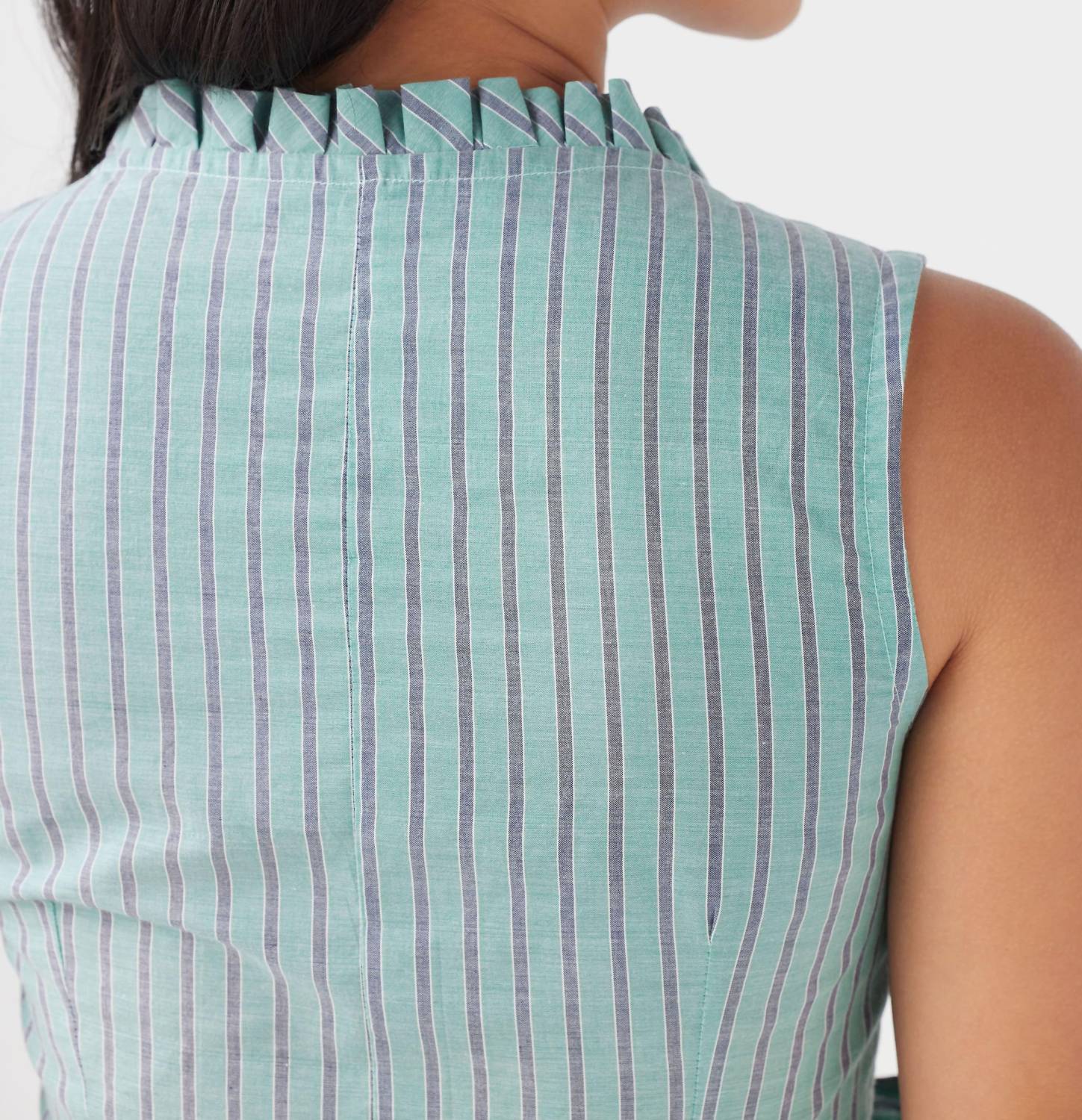 Rosevelvet - Elizabeth Sleeveless Top