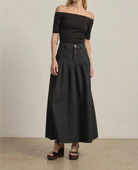 Raisonnel - Fitted Waist Denim Midi Skirt