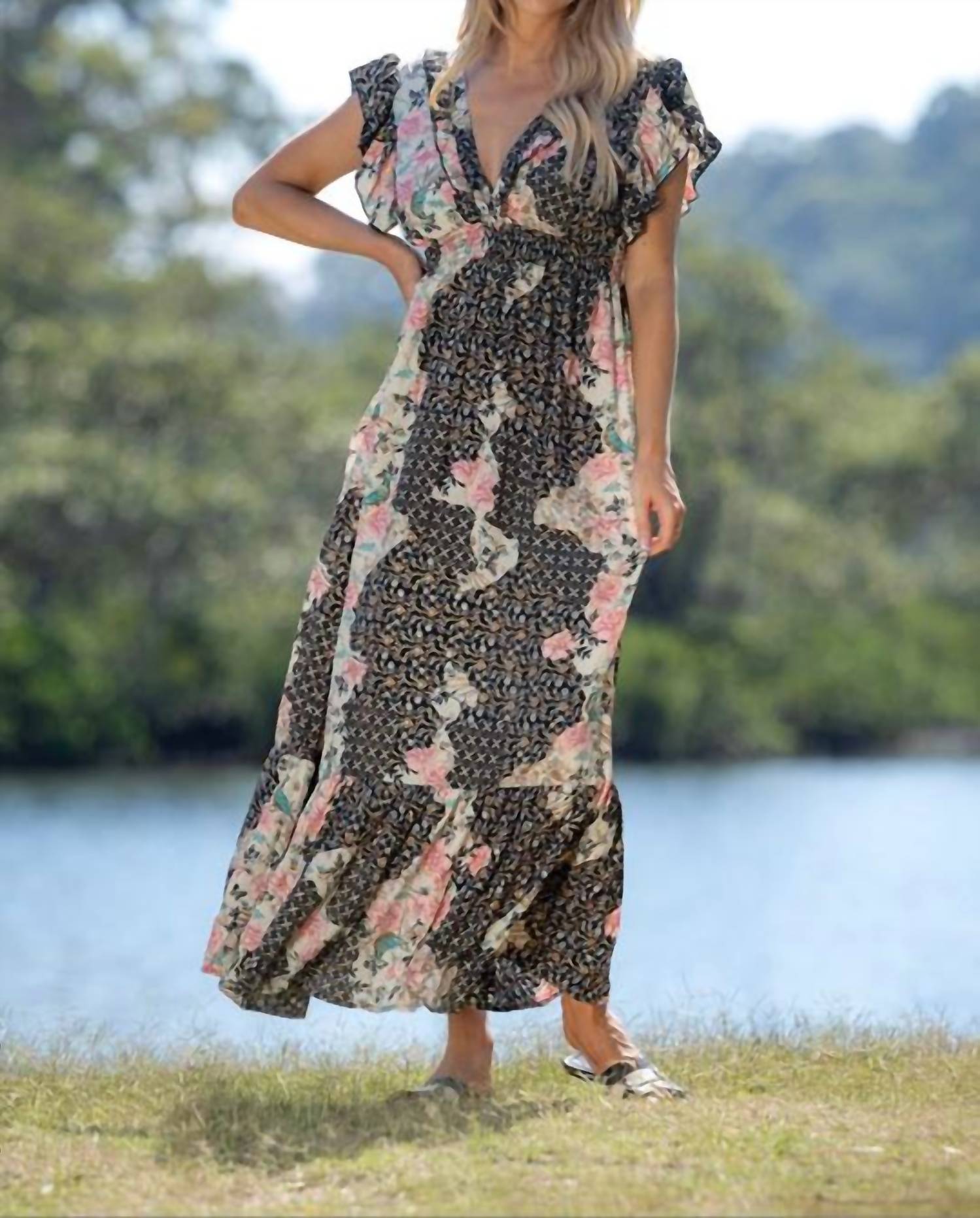 Cienna - Open Back Maxi Dress