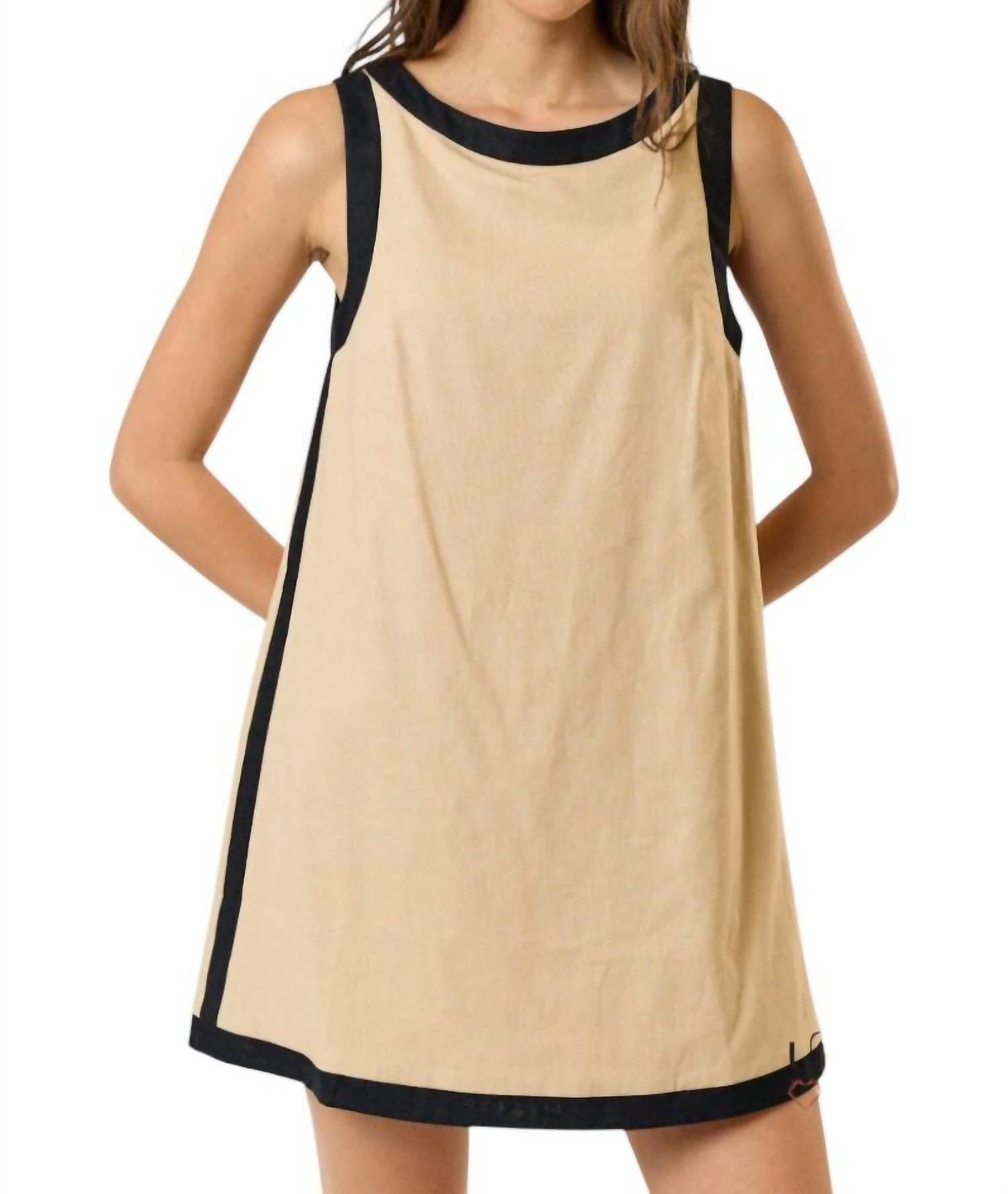 Lalavon - Roselyn Contrast Detail Boat Neck Sleeveless Mini Dress
