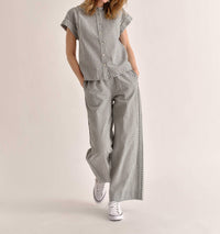 Cartolina Nantucket Margo Short Sleeve Shirt in moss - women's shirt