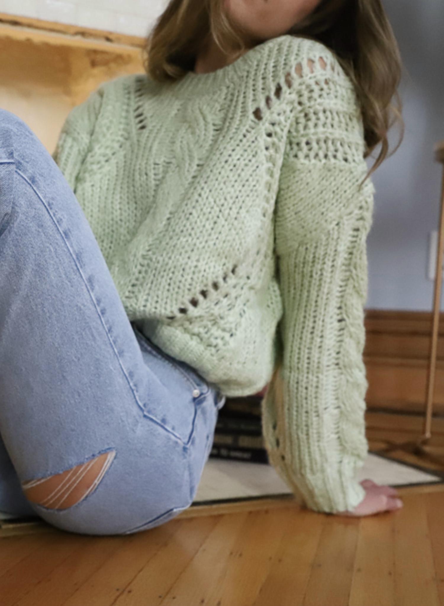 Lumiere - Thick Cable Knit Sweater