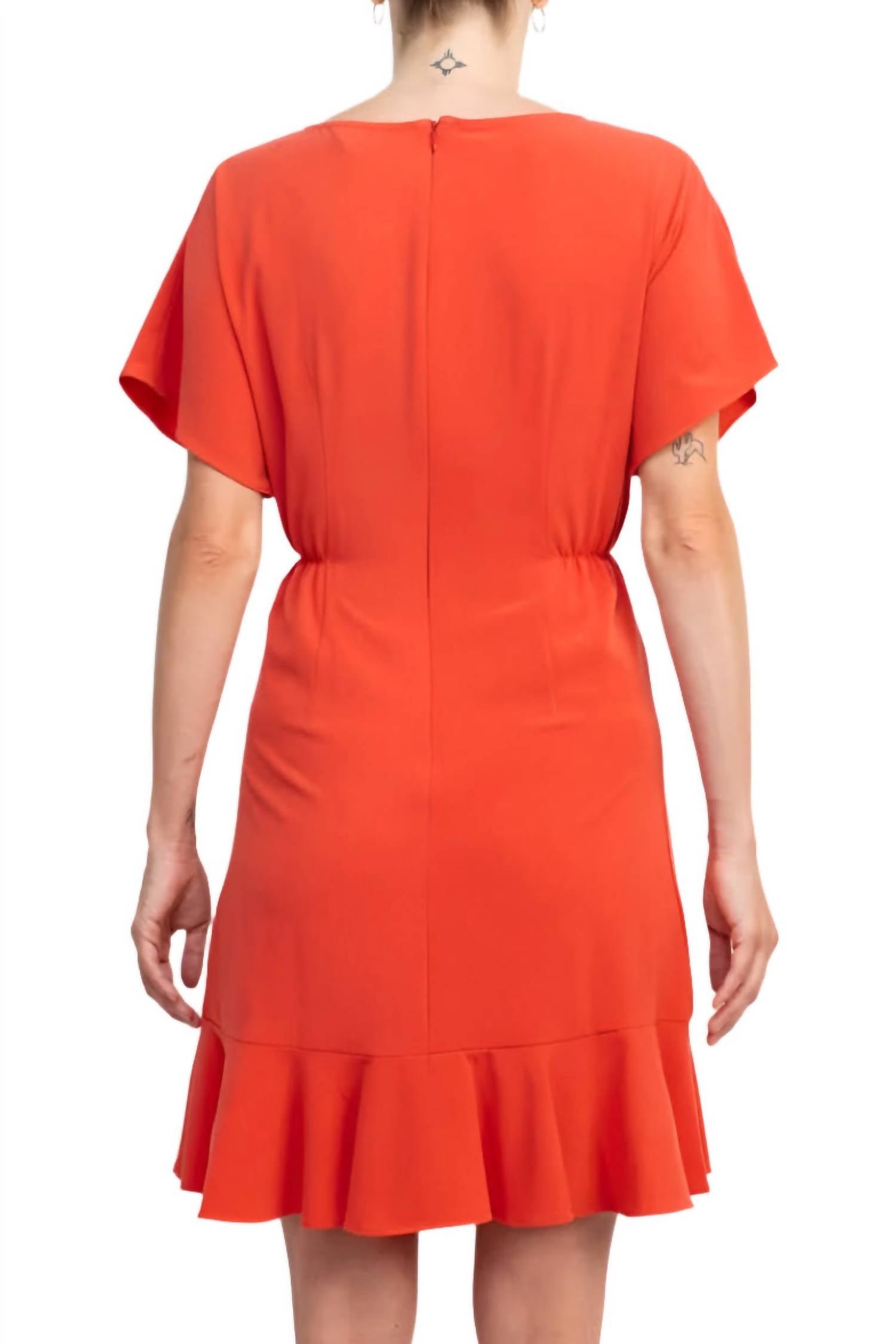 Donna Morgan - Short Sleeve Solid Jersey Dress