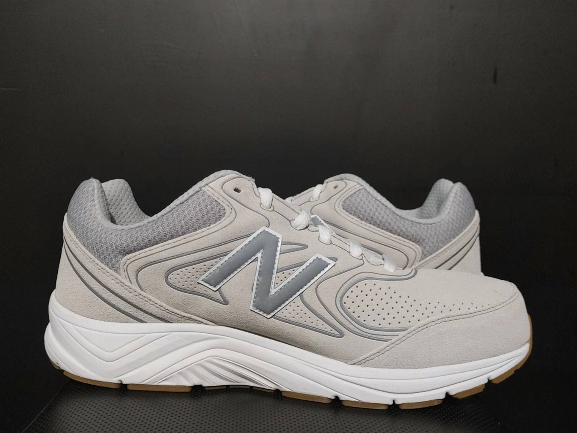 New Balance - Women's 840 Walker Shoes