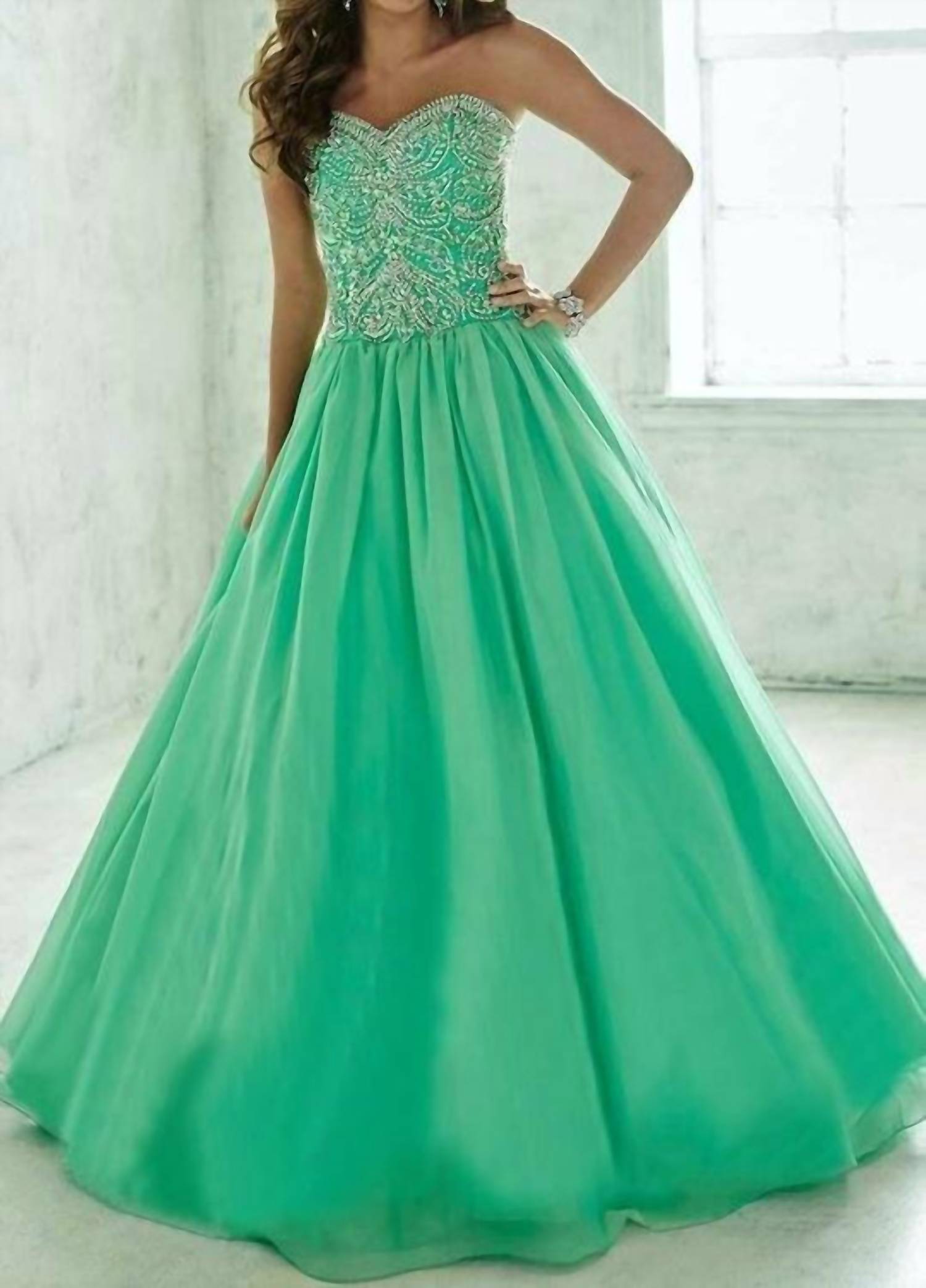 Tiffany Exclusives - Women's Ball Gown Prom Dress