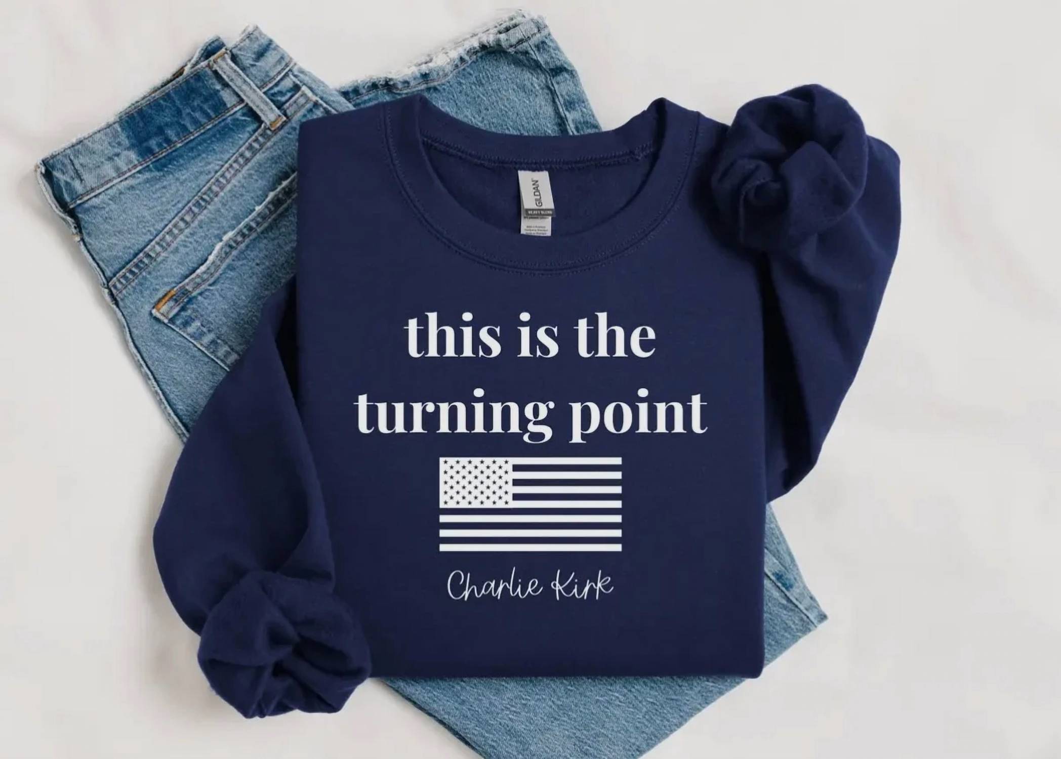 Gildan - Women's Turning Point Sweatshirt