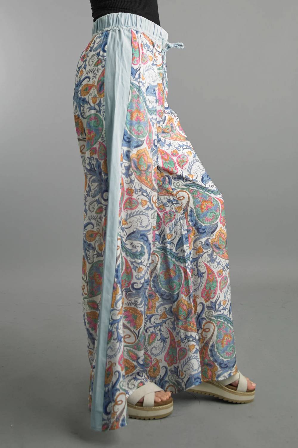 Tempo Paris - Women's Tie Front Print Pants