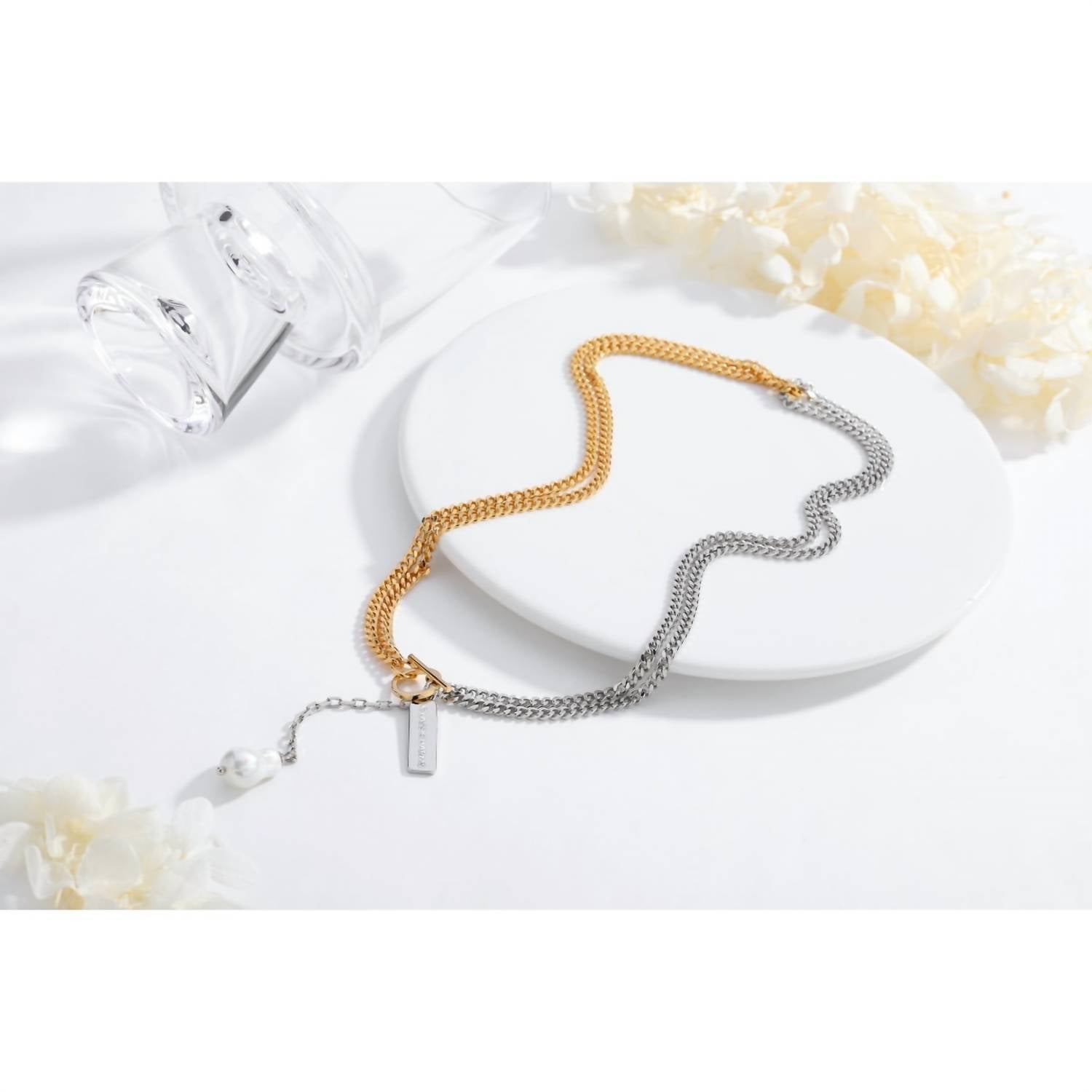 Classicharms - Women's Two-tone Chain Pearl Necklace