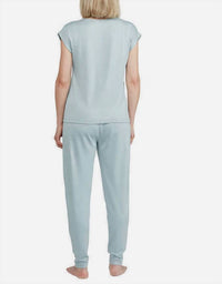 Badgley Mischka - Two-Piece Lounge Set