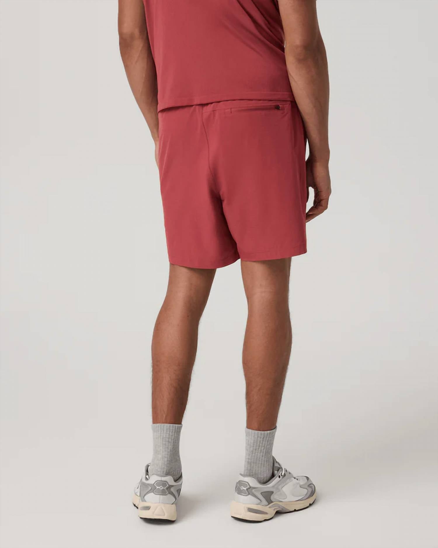 Vuori - Hardkore Lined 7" Shorts