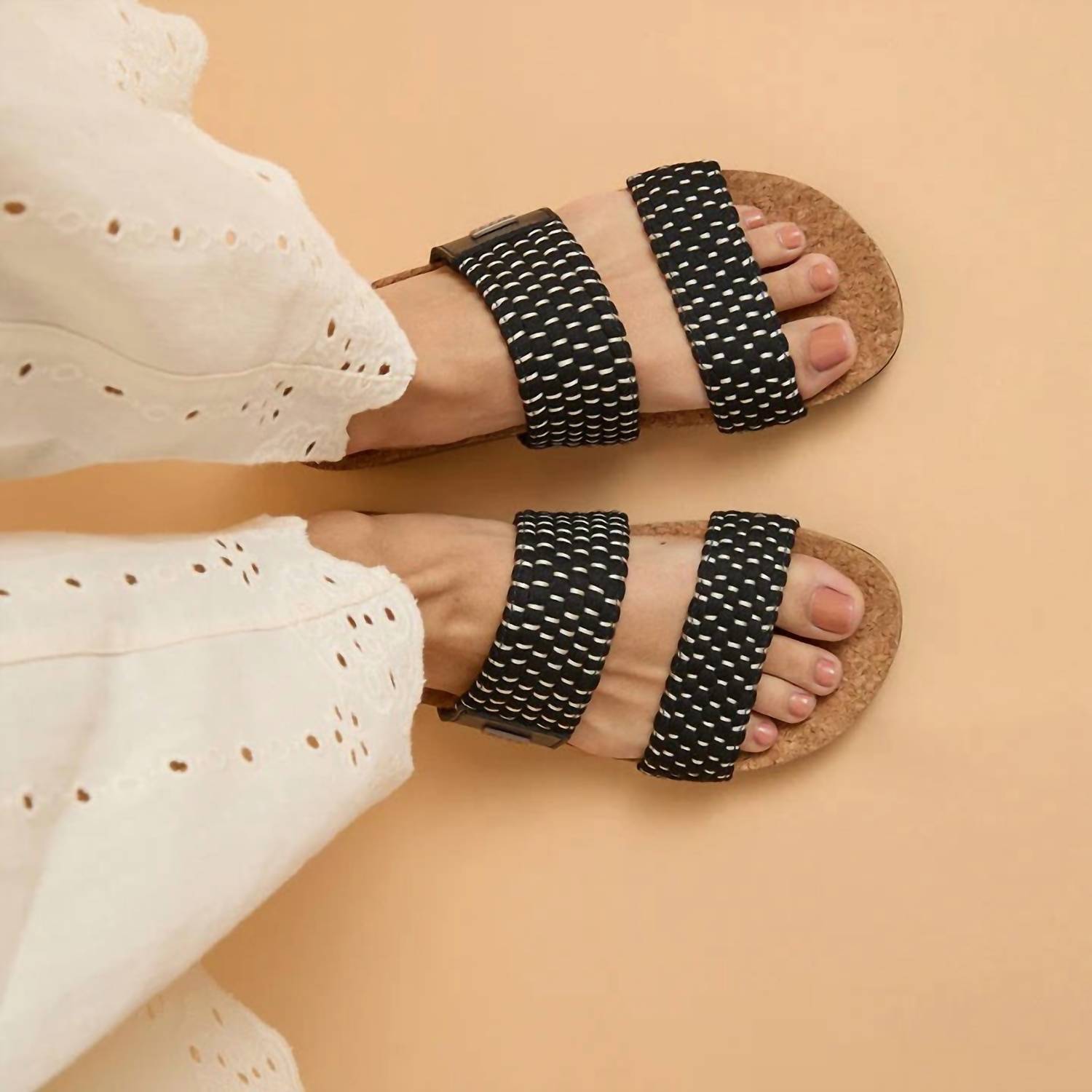 Reef - Women's Cushion Vista Black Textile Sandals