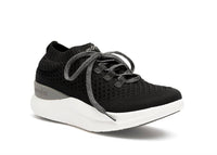 Klogs Footwear - Women's Moshn Vigor Shoe