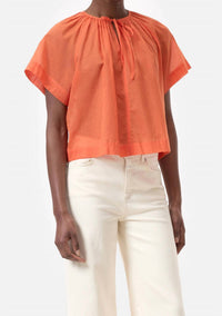 Closed - Gathered Top
