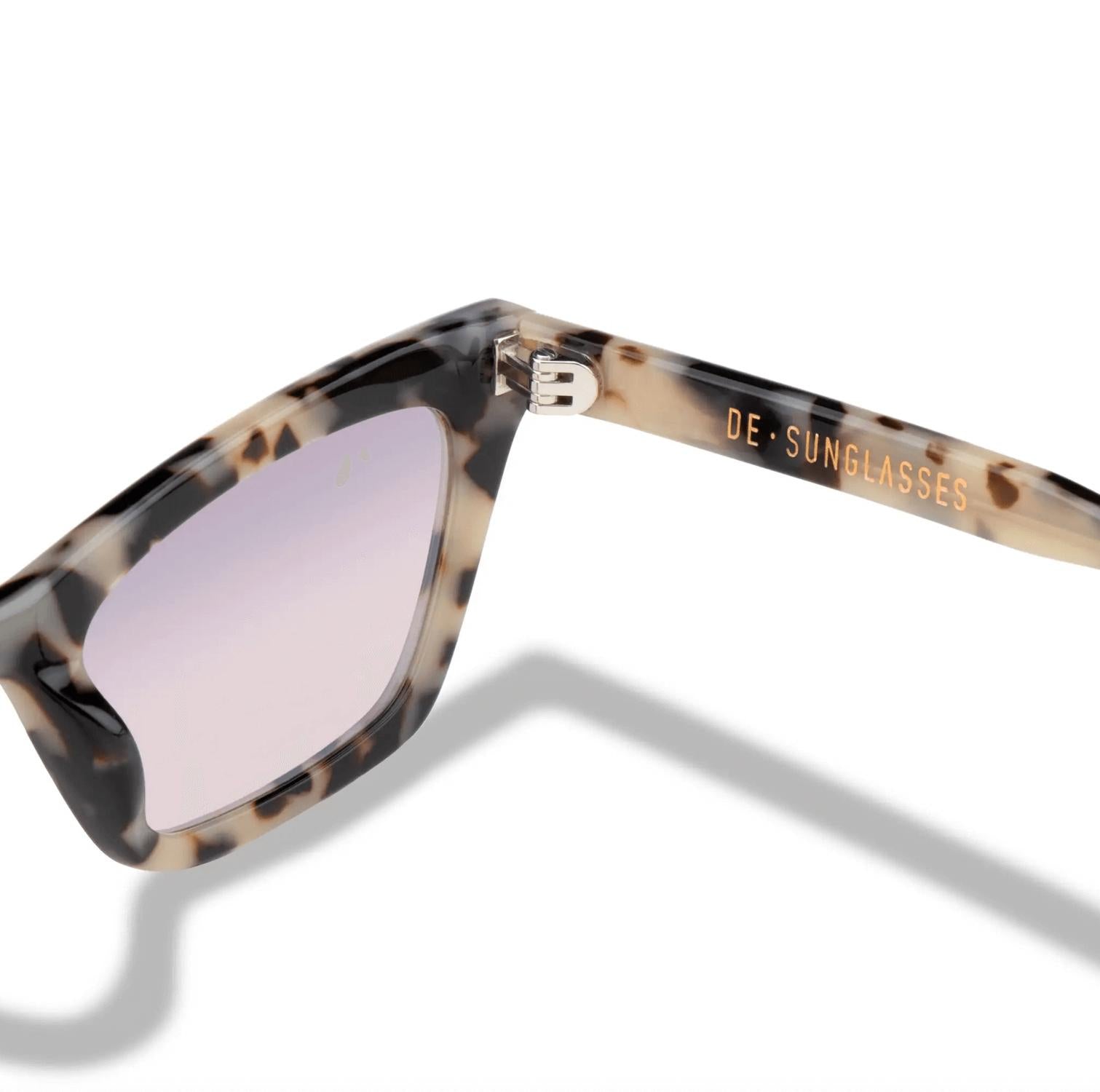 De-Sunglasses - Women's Beverly Leopard Sunglasses