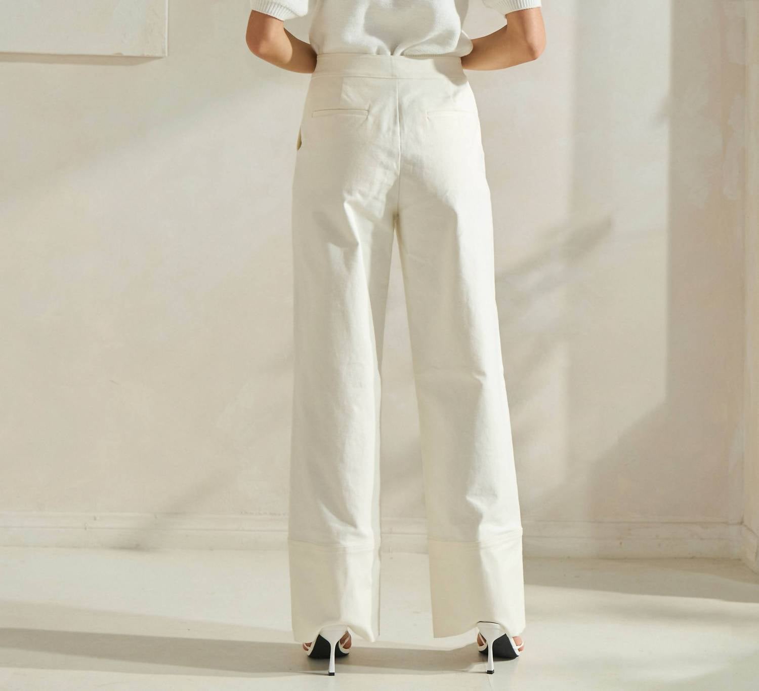 Able - Wide Leg Button Trousers
