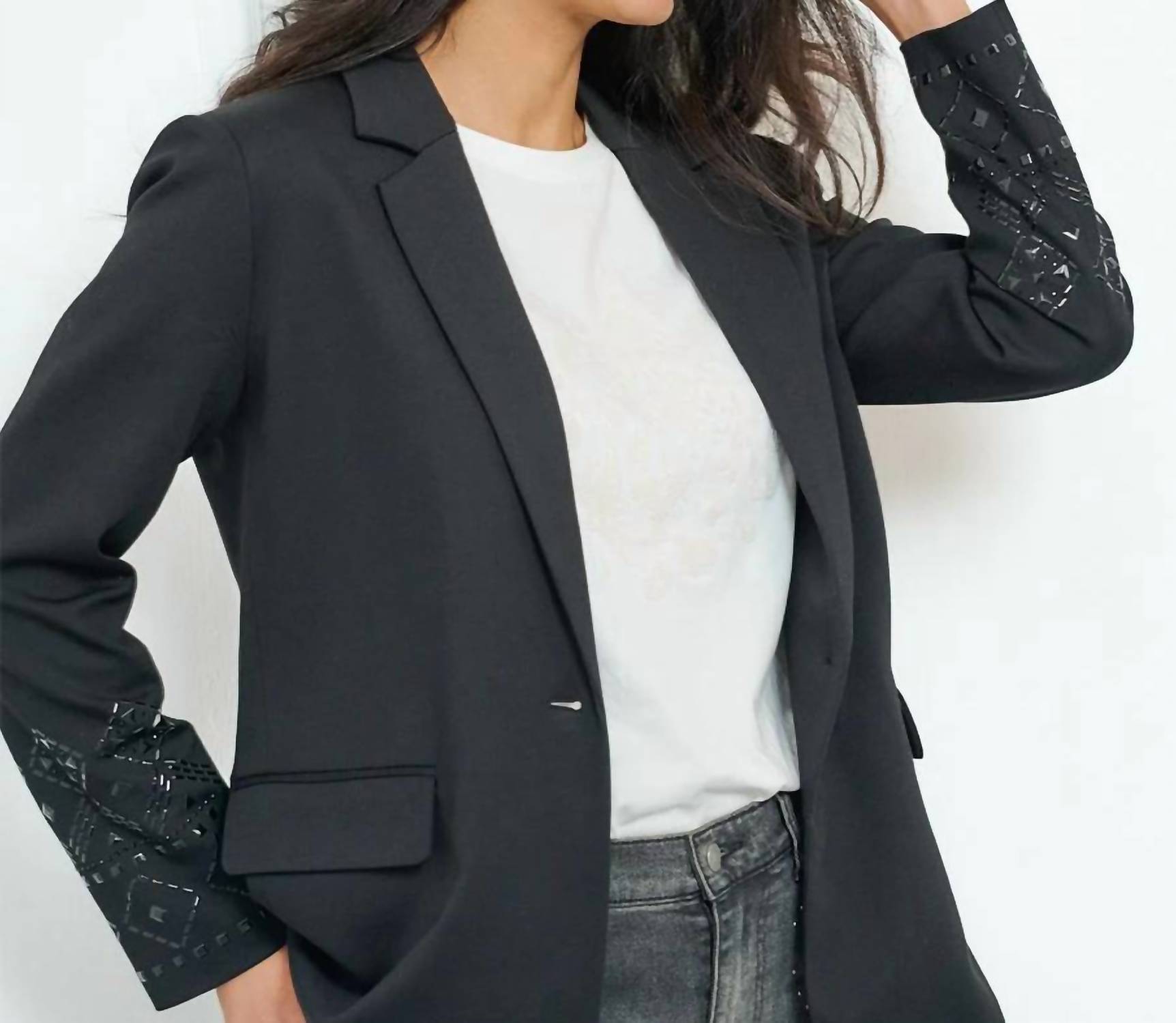 Esqualo - Beate Sleeve Embellishments Blazer
